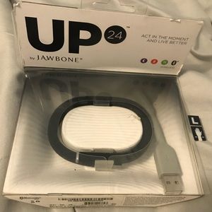 Jawbone Up 24 (fitness tracker)